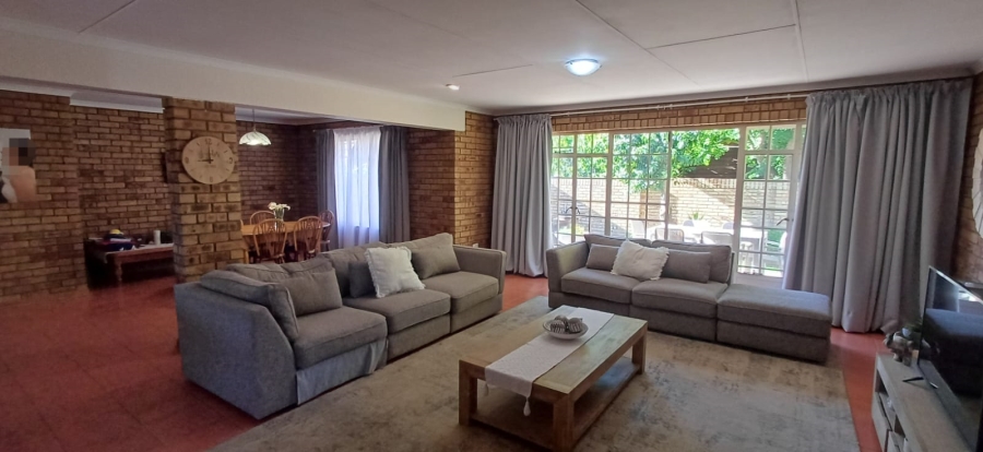 To Let 3 Bedroom Property for Rent in La Provance Free State